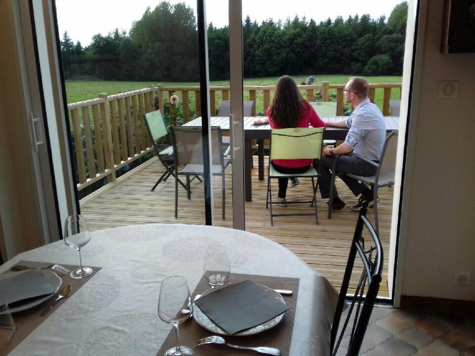Hotel A l'Ombre des Pommiers à Ergué-Gabéric Extérieur photo